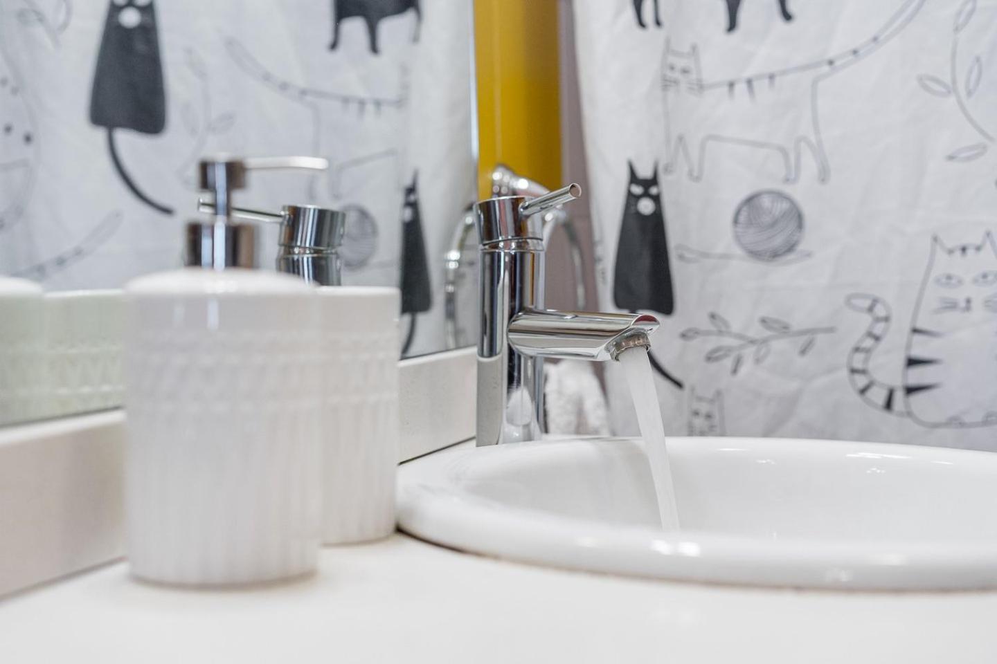 Apartament Guestready - Warwick Avenue In Lapa Porto Zewnętrze zdjęcie