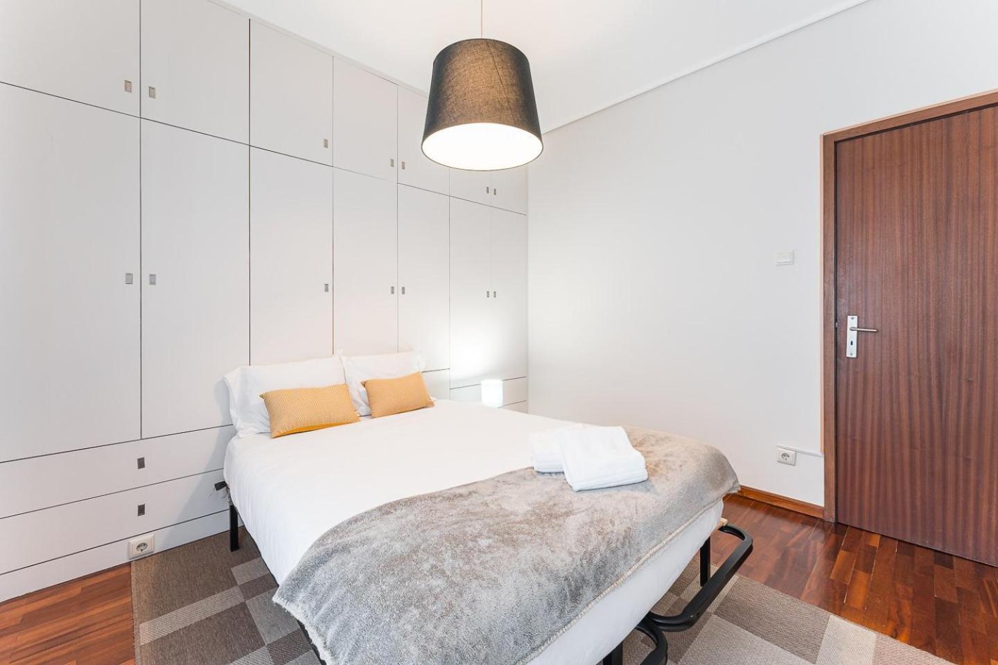 Apartament Guestready - Warwick Avenue In Lapa Porto Zewnętrze zdjęcie